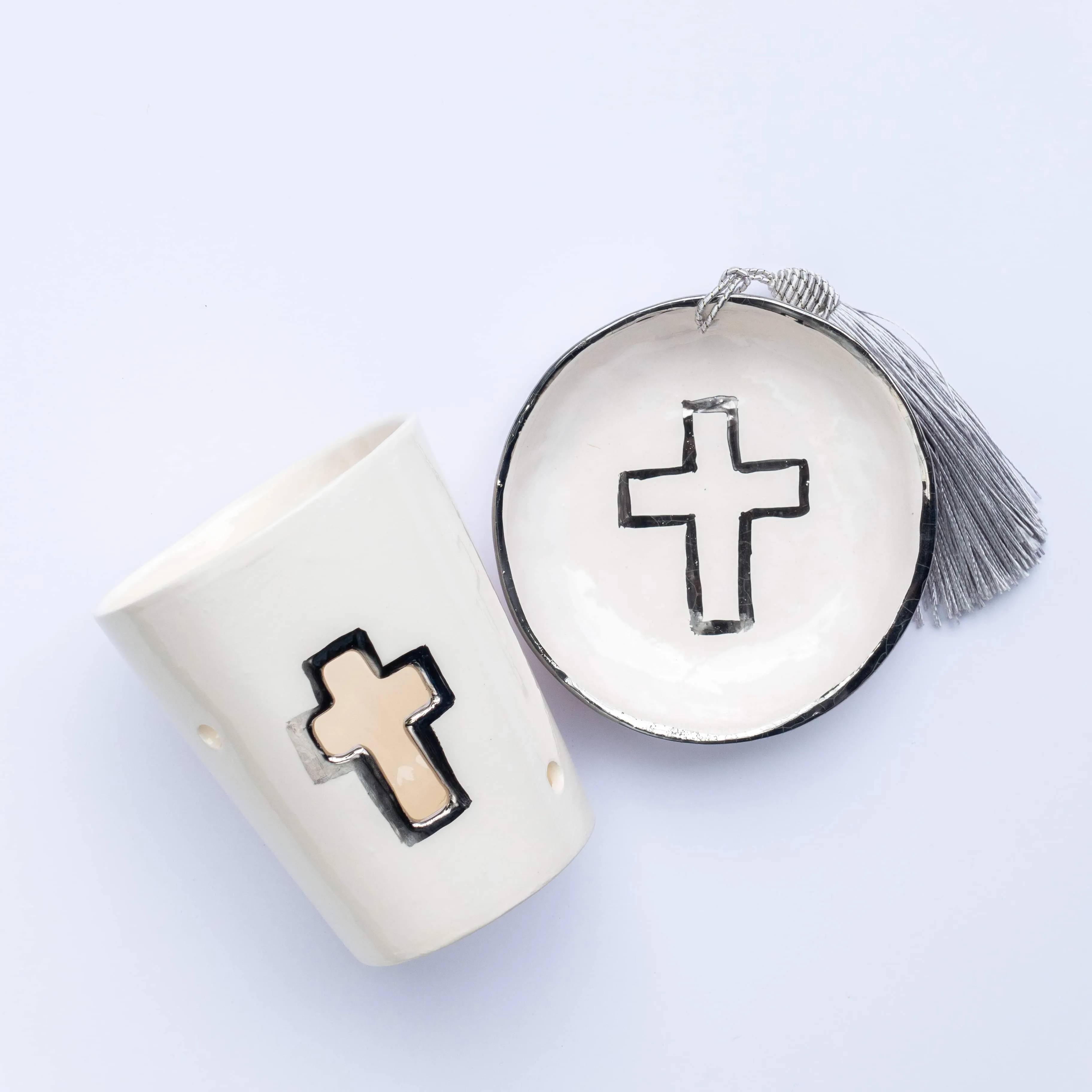 Ceramic trinket dish platinum silver cross ivory white