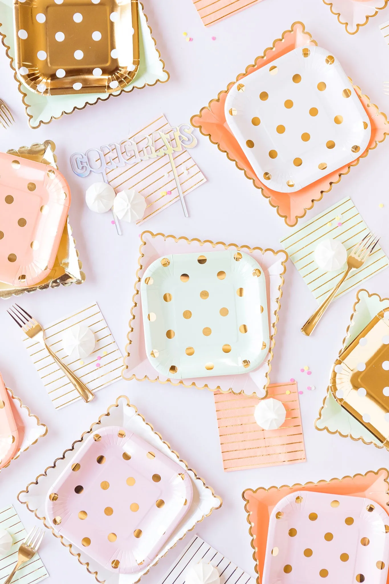 PGB647-Cream Polka Dot Plates