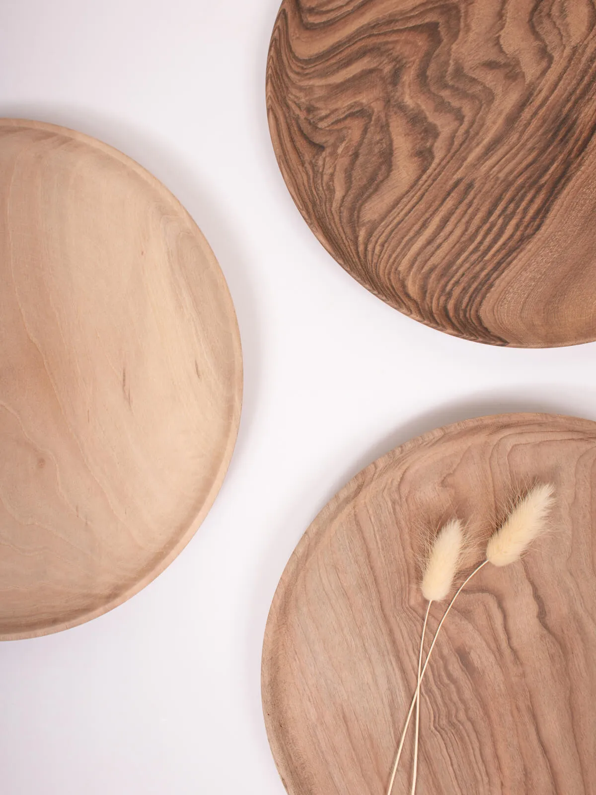 Walnut Wood Plates